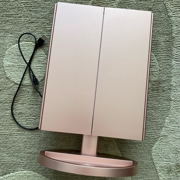 Impressions Other - Impressions Tri-Fold Mirror